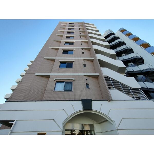 プリオーレ神戸大開通の外観2枚目