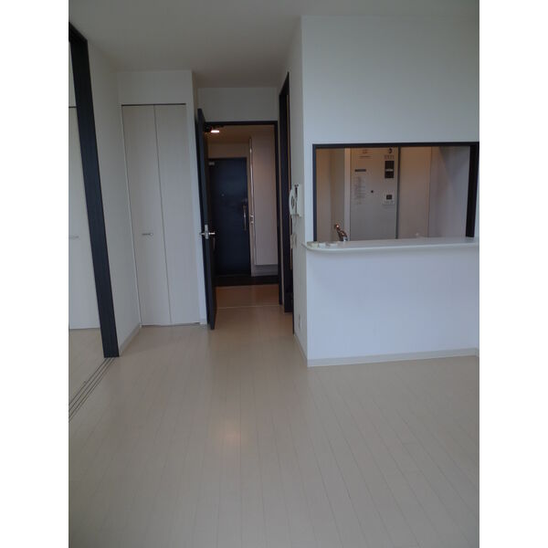 エス・キュート尼崎の室内写真4枚目