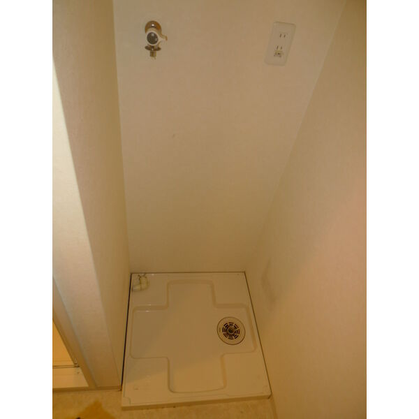 エス・キュート尼崎の室内写真10枚目