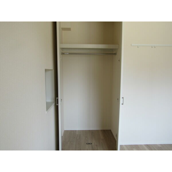 へーベルメゾン今里の室内写真4枚目