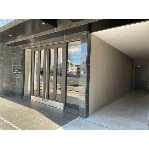 レシオス大阪城北詰の外観2枚目