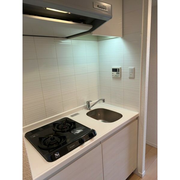 サムティ北梅田VESSELの室内写真2枚目