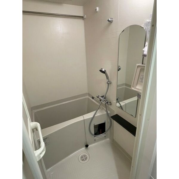 レシオス大阪城北詰の室内写真4枚目