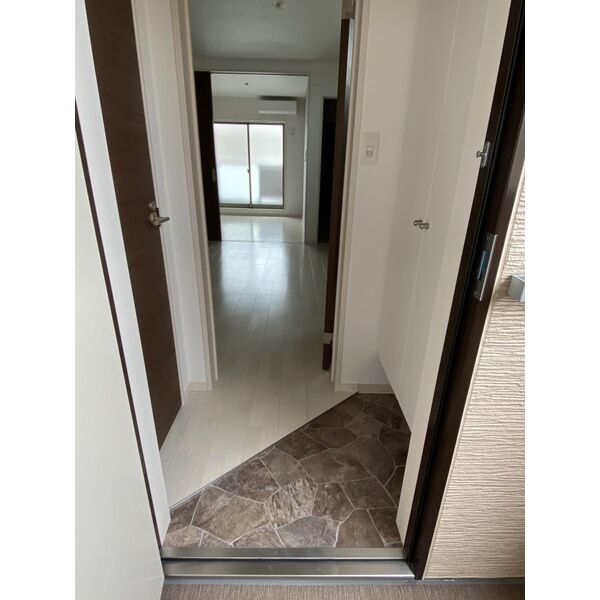 F asecia Attivo IIの室内写真1枚目