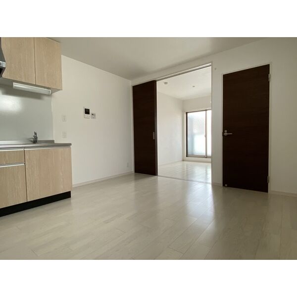 F asecia Attivo IIの室内写真6枚目