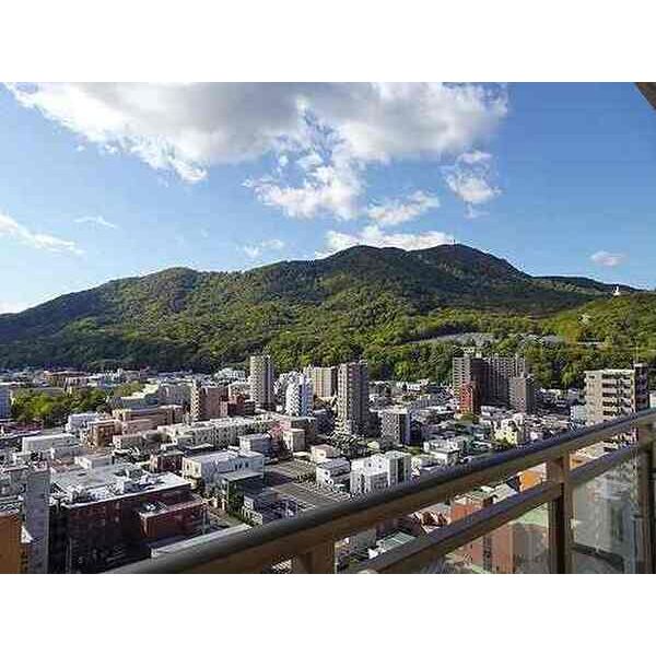 ライオンズタワー札幌山鼻 画像11