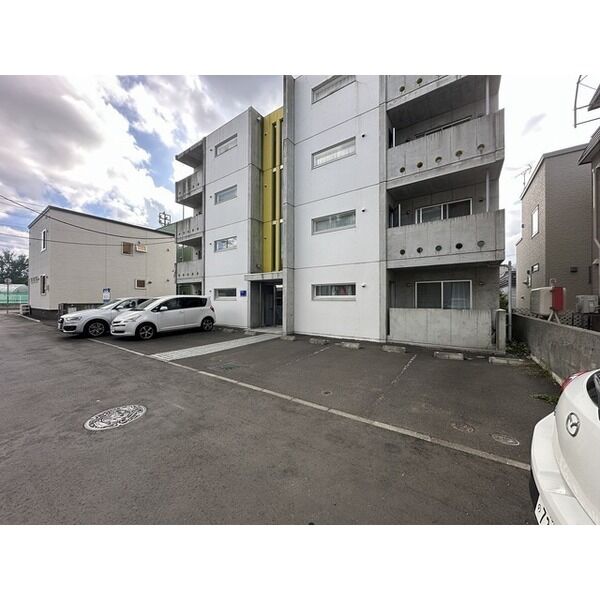 ワンダーハイム澄川 画像2