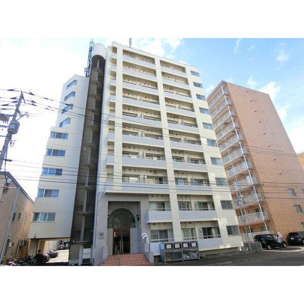 日興パレス東札幌 画像1
