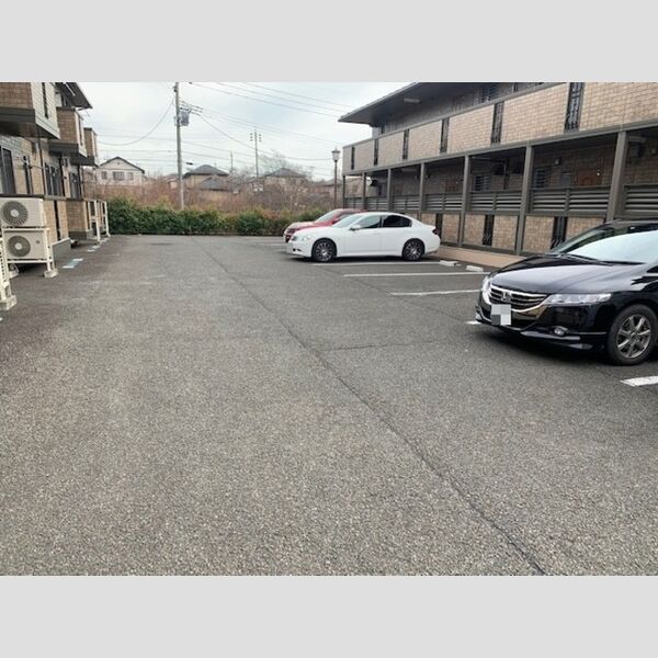 駐車場 (駐車場)