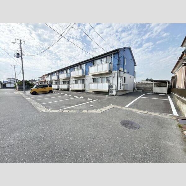 駐車場 (駐車場)