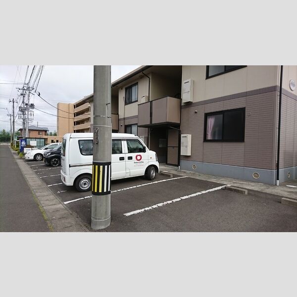 駐車場 (駐車場)