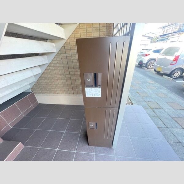現地周辺 (宅配BOX)