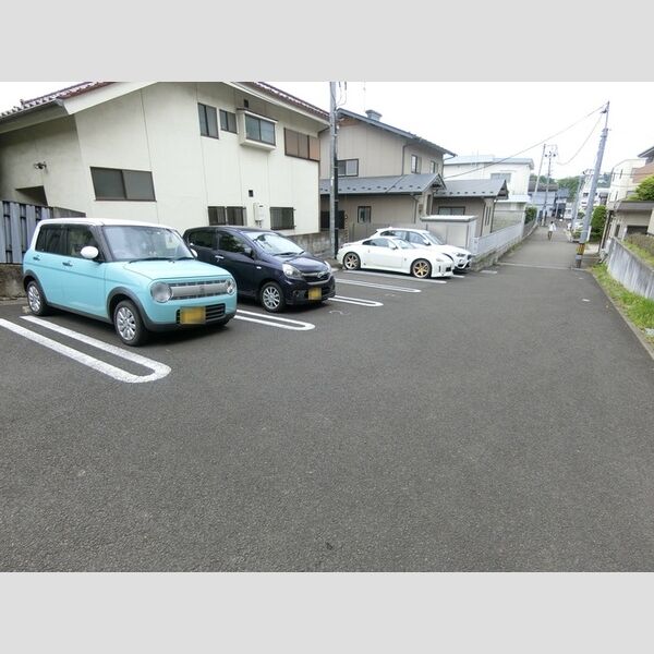 駐車場 (駐車場)