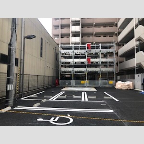 駐車場 (駐車場)