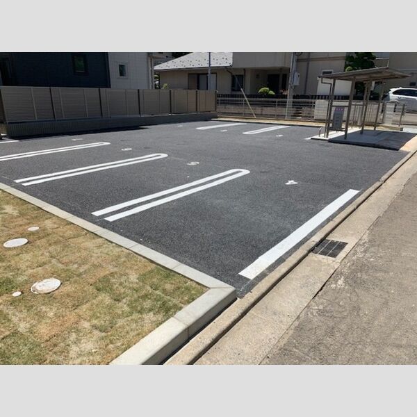 駐車場 (駐車場)