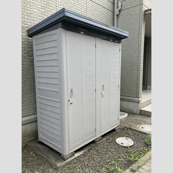現地周辺 (物置)