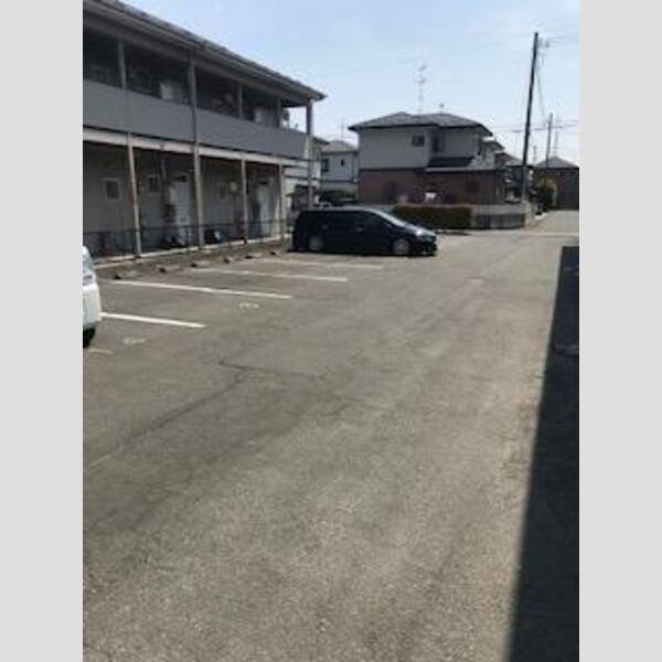 駐車場 (駐車場)