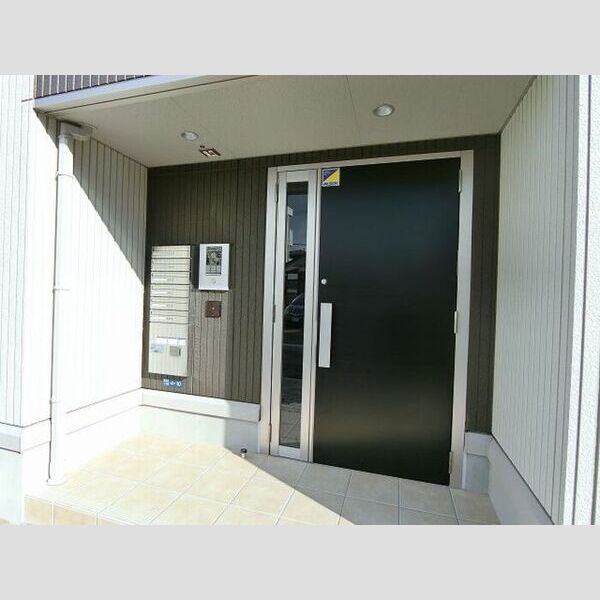 エントランス (エントランス)