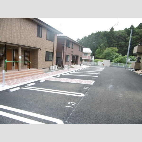 駐車場 (駐車場)