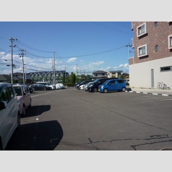 駐車場 (駐車場)