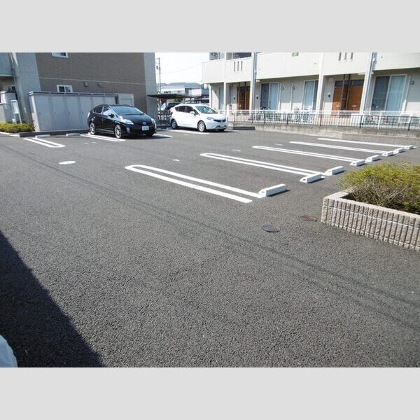 駐車場 (駐車場)