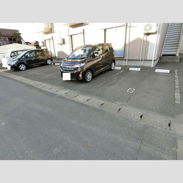 駐車場 (駐車場)