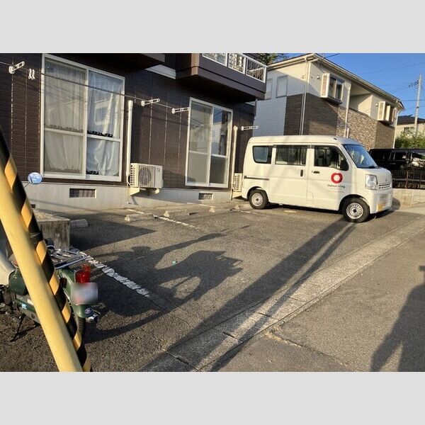 駐車場 (駐車場)