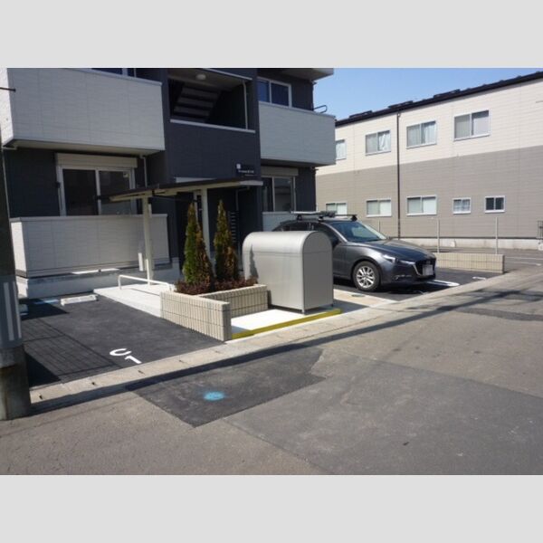 駐車場 (駐車場)