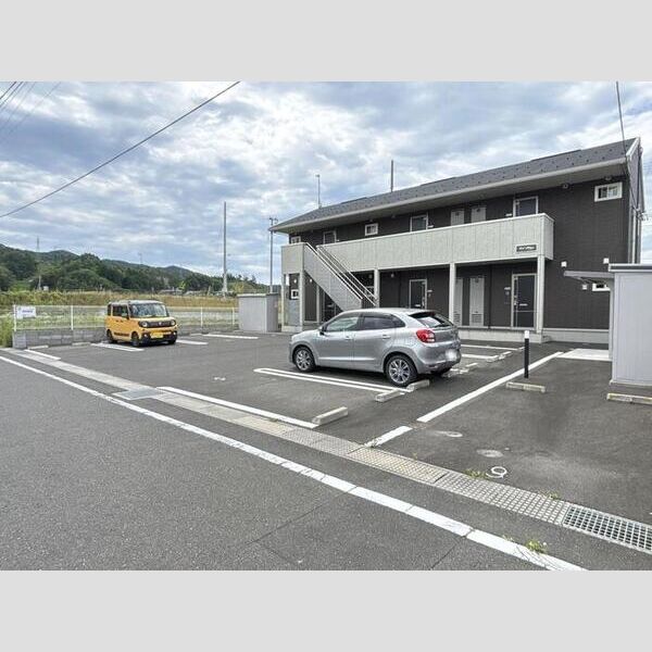 駐車場 (駐車場)