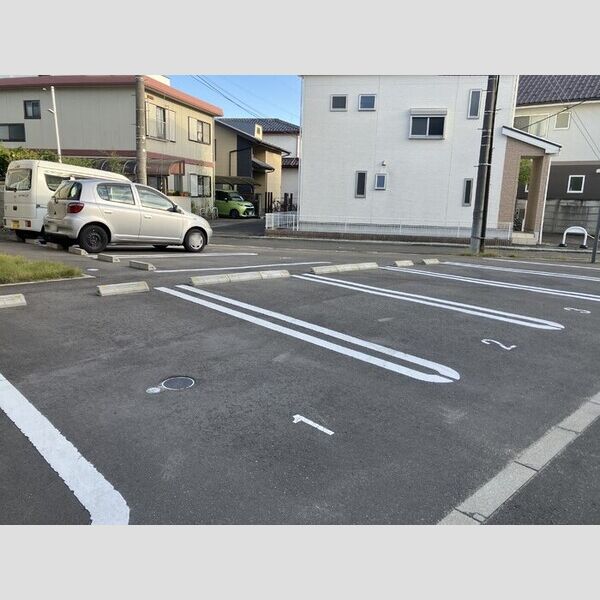 駐車場 (駐車場)