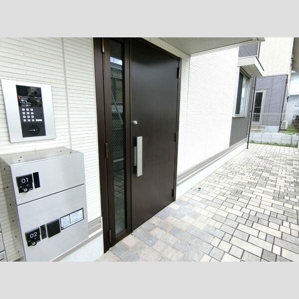 エントランス (エントランス)