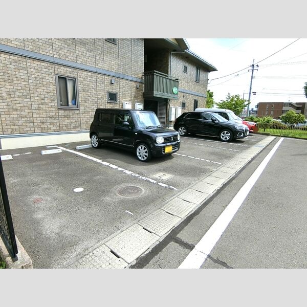 駐車場 (駐車場)