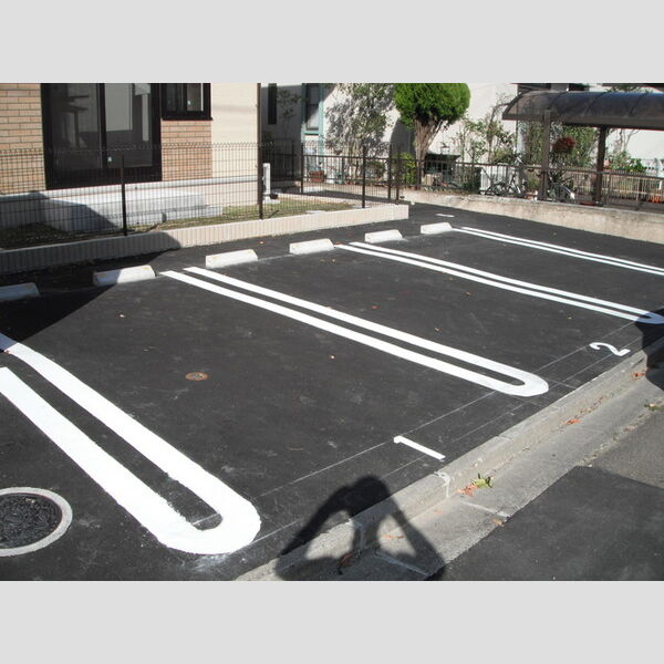 駐車場 (駐車場)