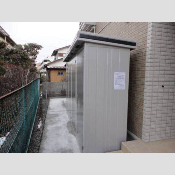 現地周辺 (セジュール泉中央物置)