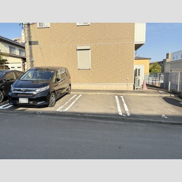 駐車場 (駐車場)