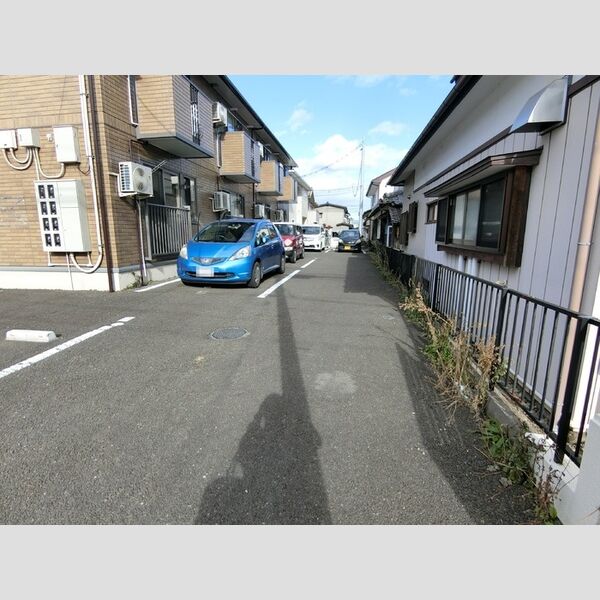 現地周辺 (駐車場)