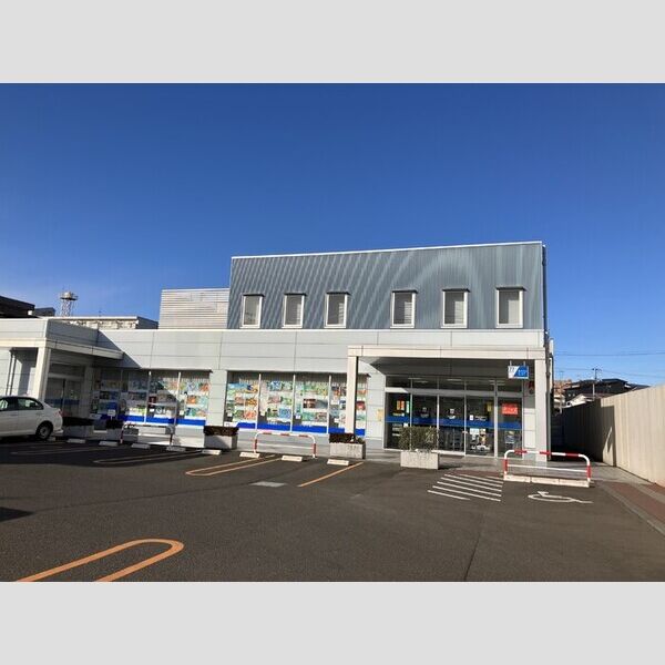 現地周辺 (七十七銀行国見支店)