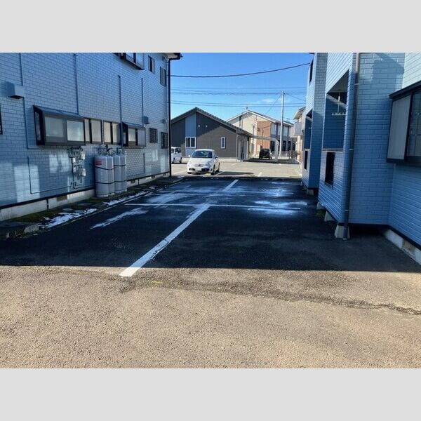 駐車場 (駐車場)