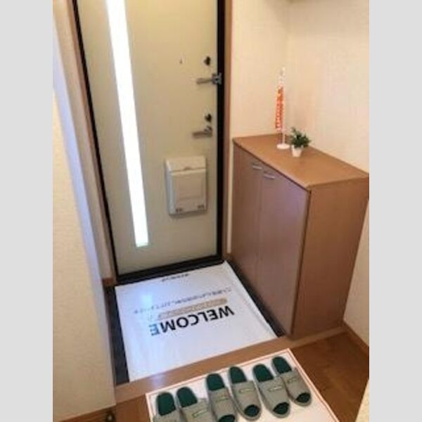 玄関 (玄関)