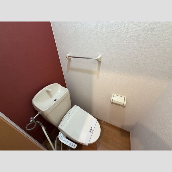 トイレ (温水洗浄暖房便座)