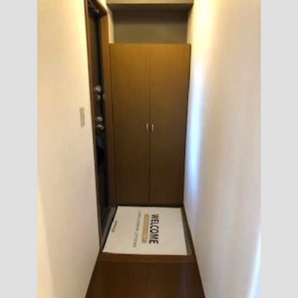 玄関 (玄関)