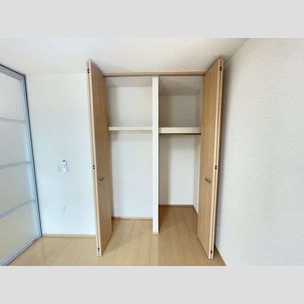 収納 (クローゼット)