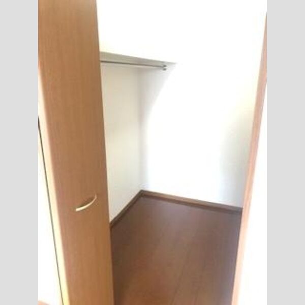 収納 (収納)