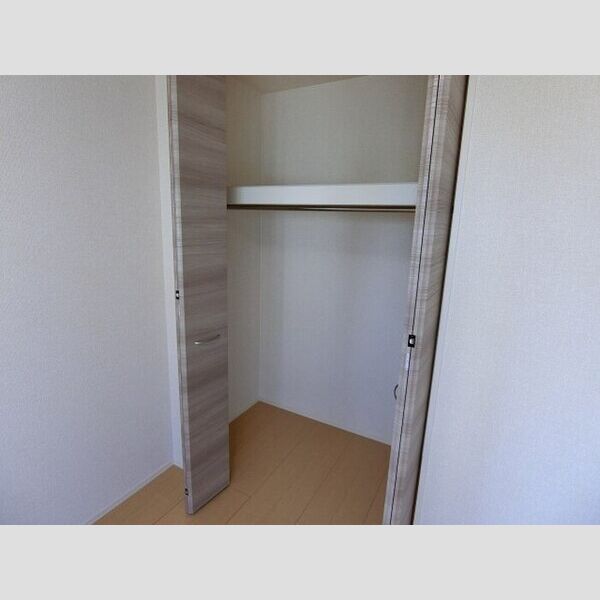 収納 (クローゼット)