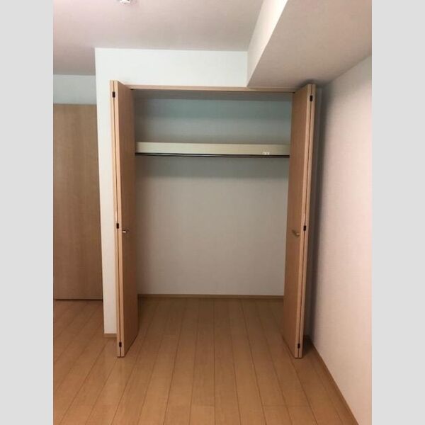 収納 (収納)