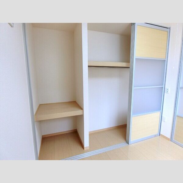 収納 (収納)