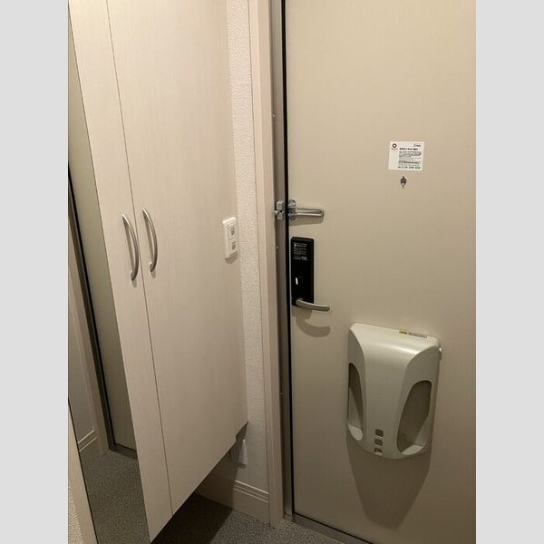 玄関 (玄関収納)