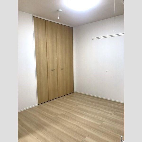 その他 (洋室)