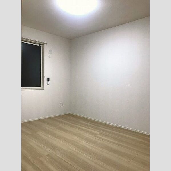 その他 (洋室)