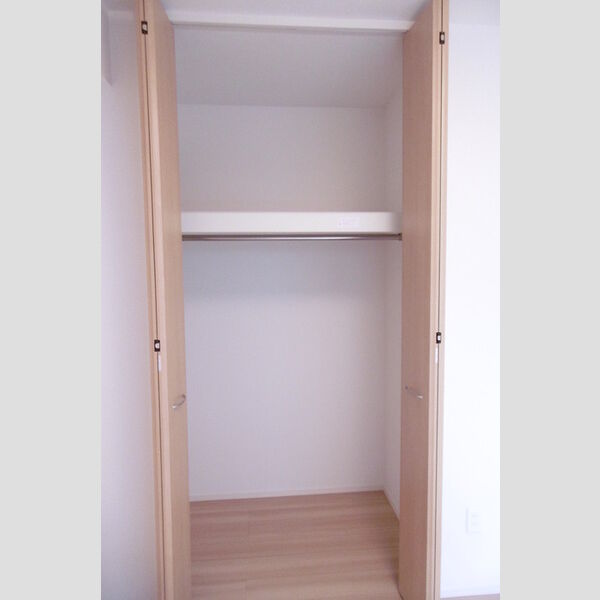 収納 (クローゼット)